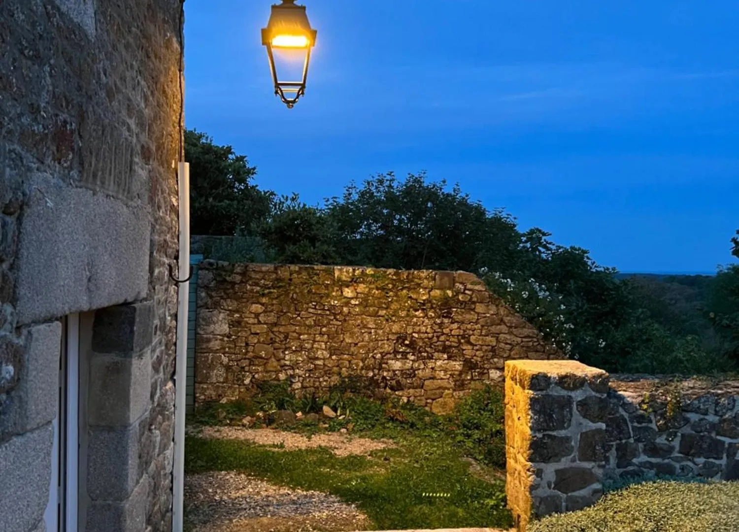Charmant Logis A Becherel Entre Saint-Malo Et Rennes France